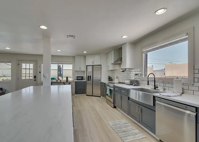 Ferienhaus Pool, Game Room, Hot Tub: Havasu Oasis! Lake Havasu City
